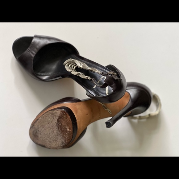 Brian Atwood ankle strap platform heel in black - size 7 - Picture 3 of 4